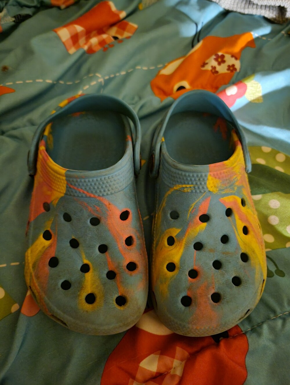 Girls Walmart Crocs
